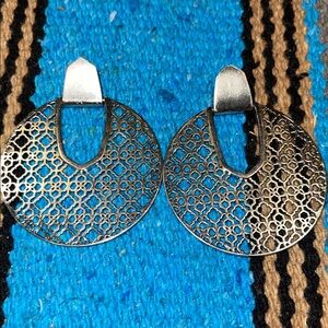 Kendra Scott Silver Filigree Earrings